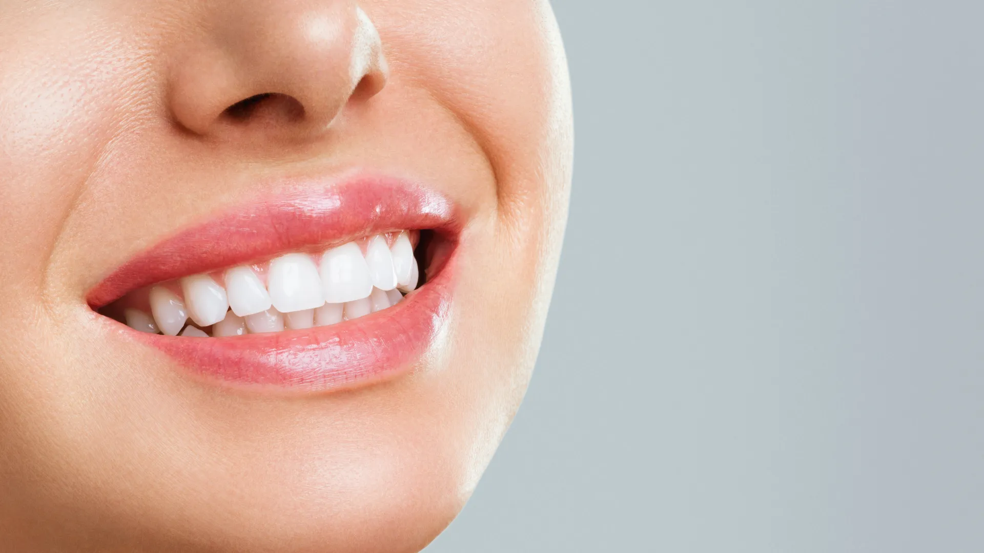 doğal Diş Beyazlatma Yöntemleri Nelerdir